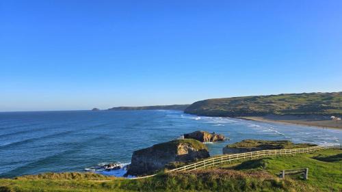 Perranporth House | Gwel Angarder