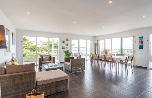 Plonevez-Porzay House | Gwel Ar Mor by Interhome