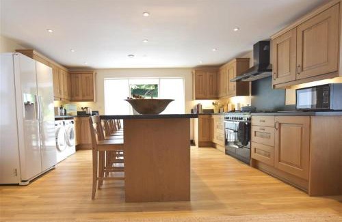 Newport House | Gwelfor, Newport