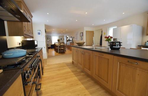 Newport House | Gwelfor, Newport