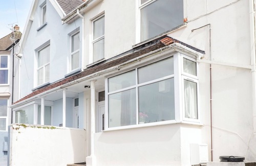 Tenby Cottage | Gwylan Apartment