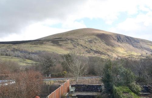 Caernarfon House | Gwyrfai Cottage