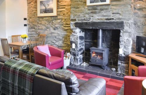 Caernarfon House | Gwyrfai Cottage