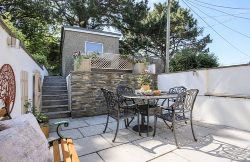 Llanystumdwy Cottage | Gyda'r Llif