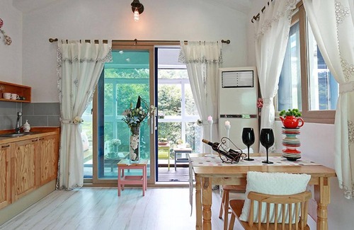 Gyeongju House | Gyeongju Full Garden Pension