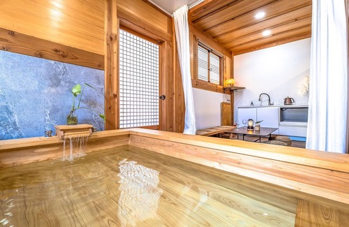 Gyeongju House | Gyeongju Hanokstay Darak