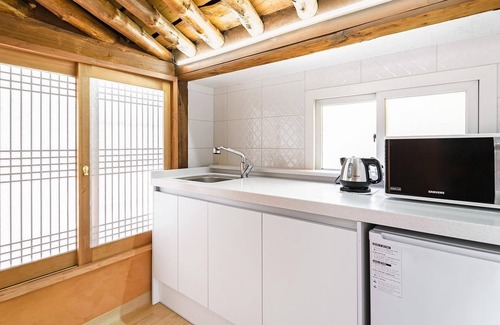 Gyeongju House | Gyeongju Seokgulam Pension