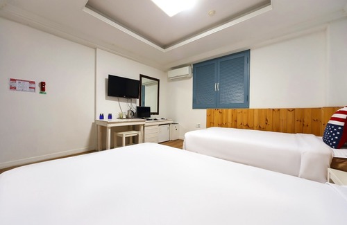 Dongcheon Hotel | Gyeongju Shim