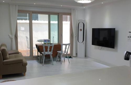 Gyeongju House | Gyeongju Sugi's Guesthouse