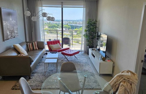 Doral Apartment | GYM, WiFi, Pool, private parking, wifi, restaurants, night places, supermarkets