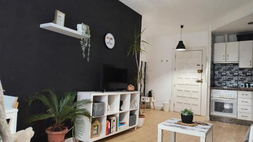 La Trinidad-San Juan y Todos los Santos Apartment | GYVHome