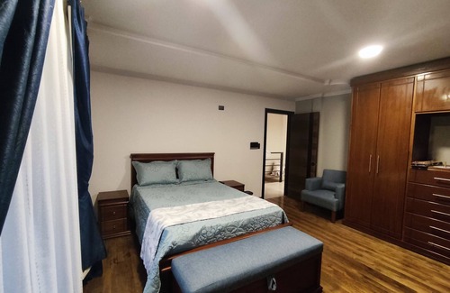 El Vecino House | GZ Guest House