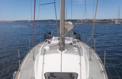 Sete Boat Rental | Hébergement insolite Cormoran Bay