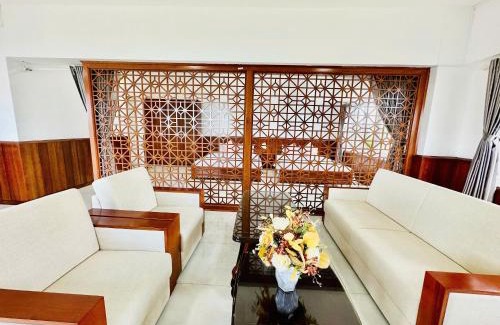Vinh Phuoc Hotel | Hòn Chồng Hotel