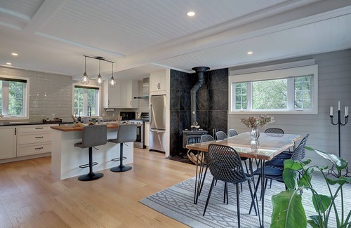 Potton Ski Chalet | Hôtel à la maison - La Maison Rouge
