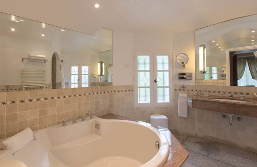 La Colle-sur-Loup Hotel | Hôtel Alain Llorca