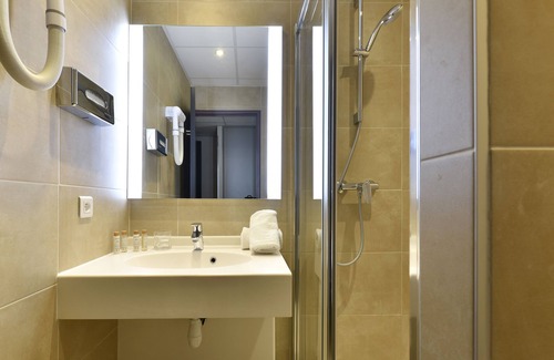 Arles Hotel | Hôtel Arles Plaza