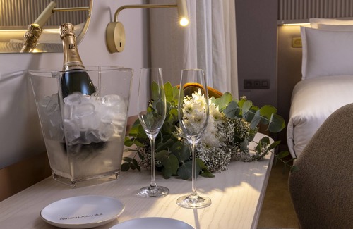 9th Arrondissement Hotel | Hôtel Beige