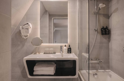 Latin Hotel | Hôtel Belloy Saint-Germain