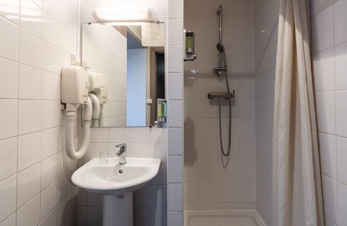 Saint-Vincent-de-Paul Hotel | Hôtel Bristol Nord