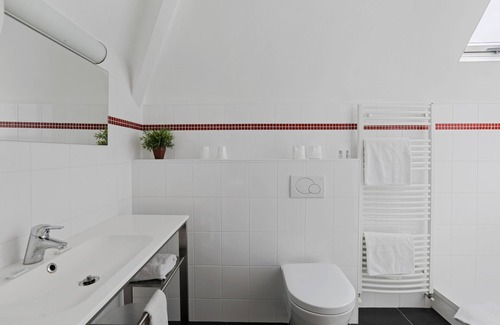 Quartier Vieux Marche-Cathedrale Hotel | Hôtel Cardinal