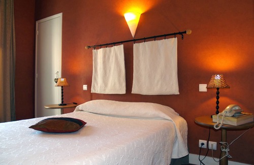 Centre Ville Hotel | Hôtel Central