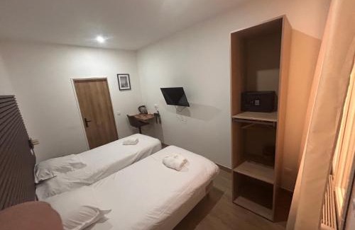 Aubervilliers Hotel | Hôtel du Parc Canal - Stade de France