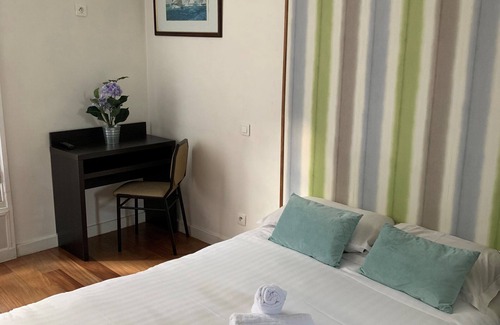 Batignolles Hotel | Hôtel du Roi René