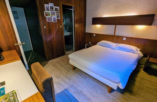 Besse-et-Saint-Anastaise Hotel | Hôtel Gergovia
