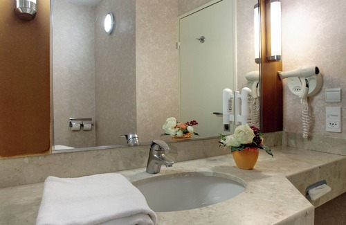 Roissy-en-France Hotel | Hôtel Inn Paris CDG Airport