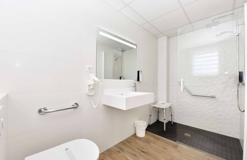 La Rochelle Hotel | Hôtel Kyriad La Rochelle Centre Ville