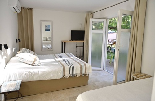 Le Lavandou Hotel | Hôtel La Petite Bohème