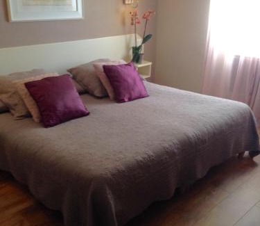 St.-Remy-de-Provence Hotel | Hôtel le Chalet Fleuri