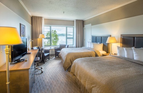 Baie Comeau Hotel | Hôtel Le Manoir