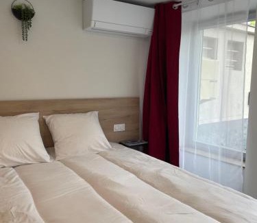 Romagnat Hotel | Hôtel les Jardins de Saulzet