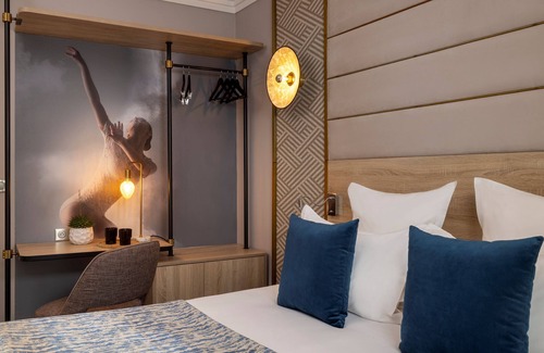 Notre-Dame-des-Champs Hotel | Hôtel Nude Paris - Color Vision
