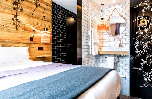 19th Arrondissement Hotel | Hôtel Restaurant Au Bœuf Couronné