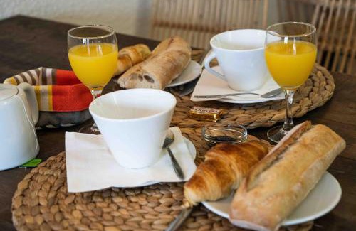 Biarritz Hotel | Hôtel VAL FLORES LOGIS