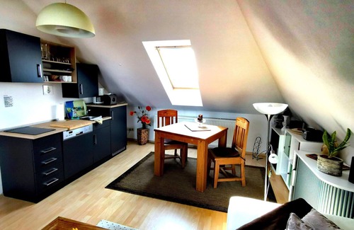Lubmin Apartment | Hübsche Ferienwohnung in Lubmin mit Blick auf Rügen