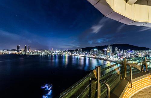 Suyeong-Gu Hotel | H Avenue Hotel Gwangalli branch