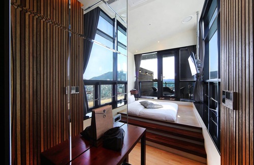 Suyeong-Gu Hotel | H Avenue Hotel Gwangalli
