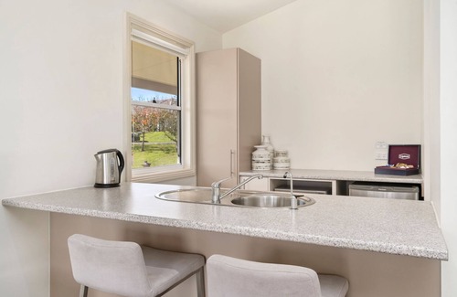 Pokolbin Apartment | H Boutique Hotel