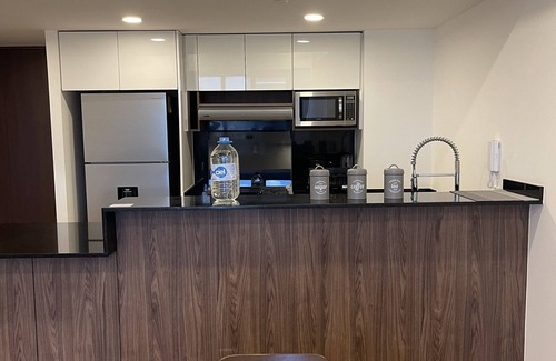 Granada Apartment | H. Español-plaza Carso+queenbed+1 Parking+factura