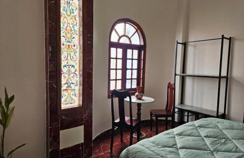 Hue Hotel | H&H Diamond Nail Guesthouse