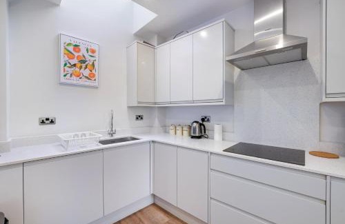 Coulsdon West House | H L Homes