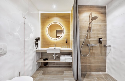 Loerick Hotel | H2 Hotel Düsseldorf Seestern