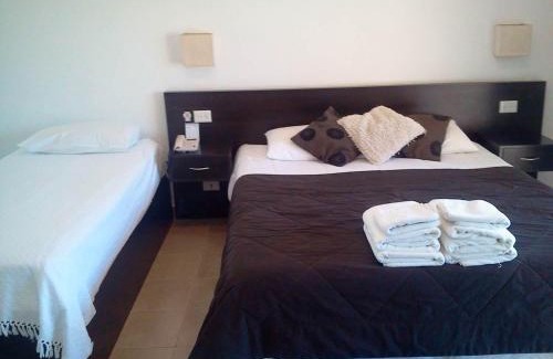 Villa Zorraquin Hotel | H2O Termal primer y unico hotel Kosher de Argentina