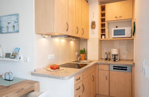 Scharbeutz Apartment | H3 53 - Hanseat - Außenschwimmbad
