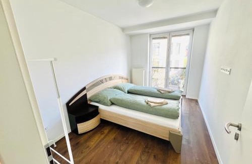 Zilina Apartment | H5 apartman 2 bedrooms with balcony and free parking