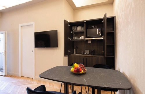 Monti Apartment | H77 Apartments - Maison D'Art Collection